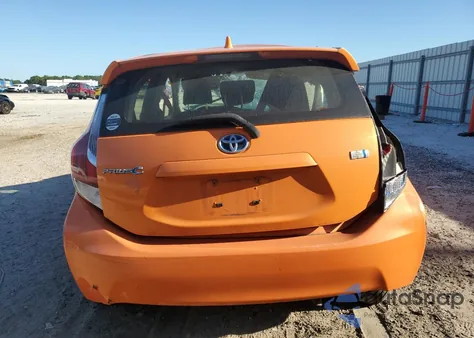 2016 Toyota Prius C from USA, damaged, VIN JTDKDTB33G1132390